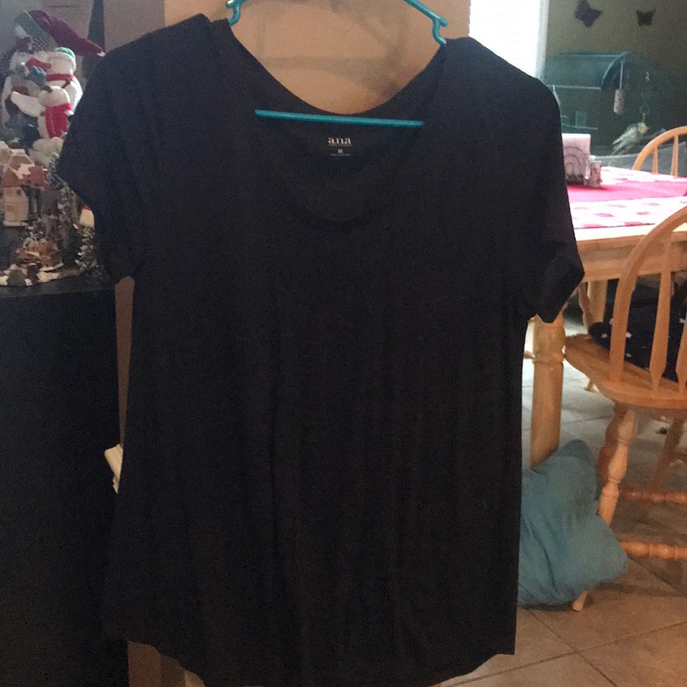 Ana Black T-shirt